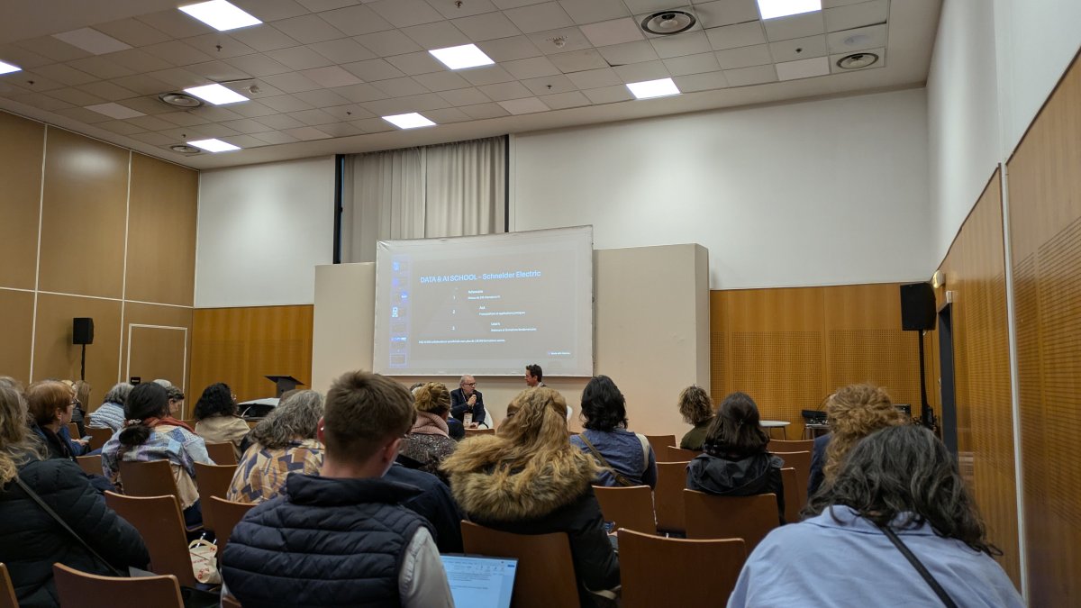 Conférence Data & IA School de Schneider Electric